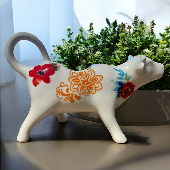 Retired Pioneer Woman stoneware Posey Floral Cow Creamer Flowers Discontinued - Picture 2 of 4